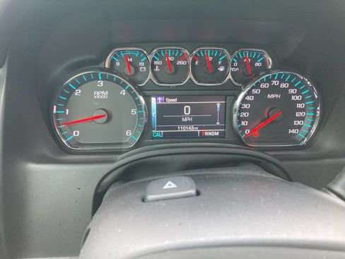 Used 2015 Chevrolet Tahoe LTZ AWD/4WD image 19