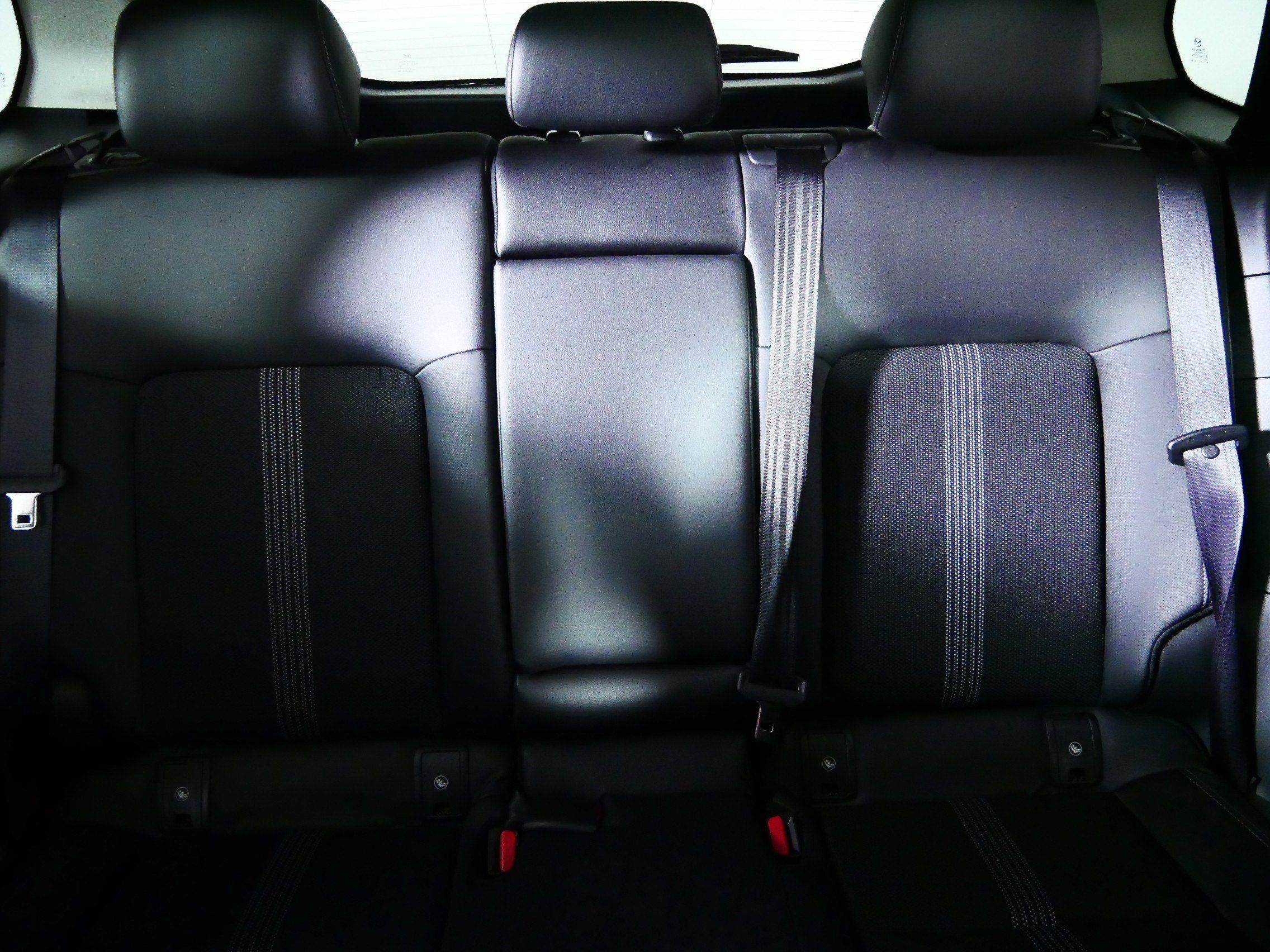 Used 2025 MAZDA CX-50 AWD 2.5 S w/ Premium Package image 13