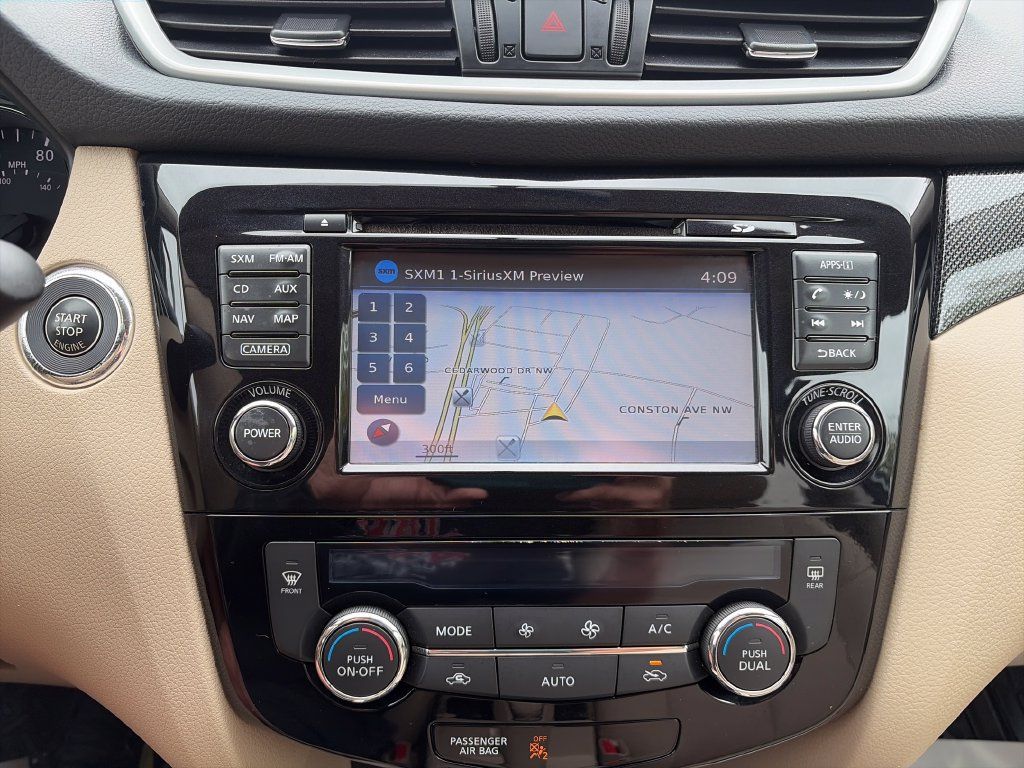 Used 2015 Nissan Rogue SL w/ SL Premium Package FWD image 19