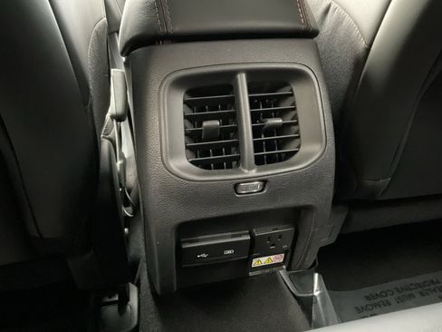 Used 2020 Jeep Cherokee Trailhawk w/ Cold Weather Group image 28