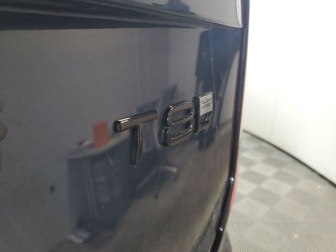Used 2025 Volvo XC90 T8 Ultra w/ Protection Package Premier AWD/4WD image 8