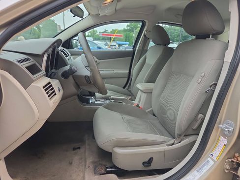 Used 2009 Dodge Avenger SXT FWD image 15
