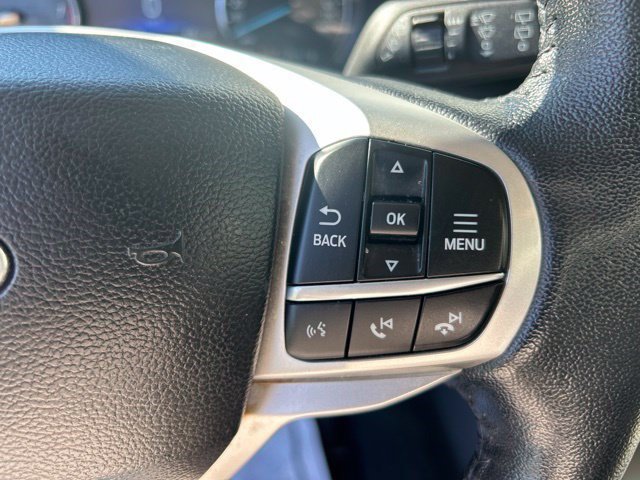 Used 2023 Ford Explorer XLT AWD/4WD image 18