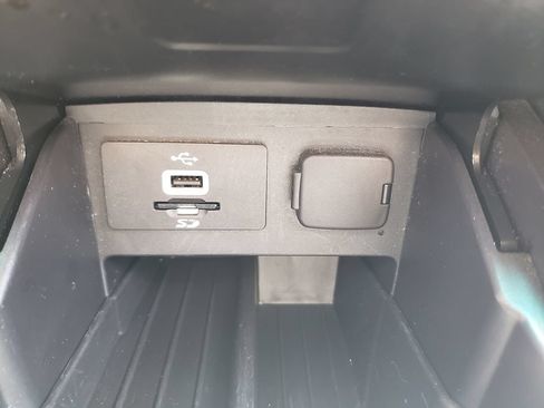 Used 2016 Ford Explorer Limited AWD/4WD image 24