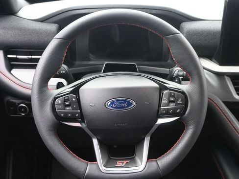 Used 2026 Ford Explorer ST AWD/4WD image 23