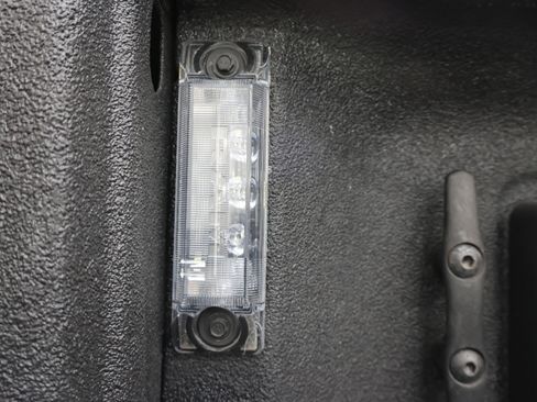 Used 2024 RAM 3500 Big Horn w/ Sport Appearance Package image 31