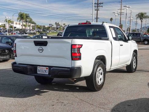 Used 2022 Nissan Frontier S image 4