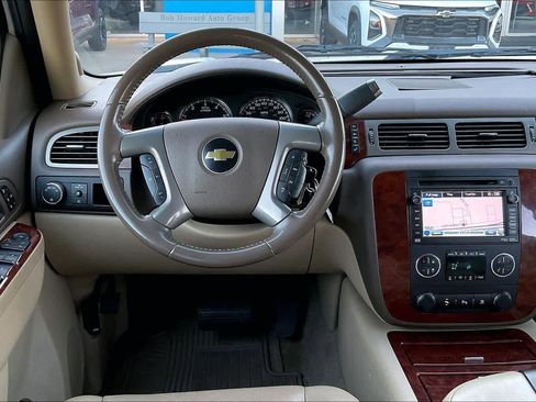 Used 2011 Chevrolet Tahoe LTZ image 6
