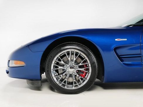 Used 2002 Chevrolet Corvette Z06 w/ Memory Pkg RWD image 27