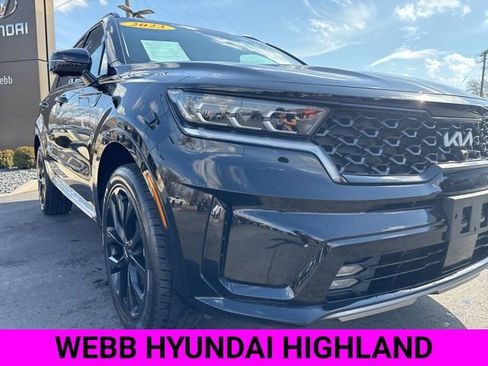 Used 2023 Kia Sorento SX image 1