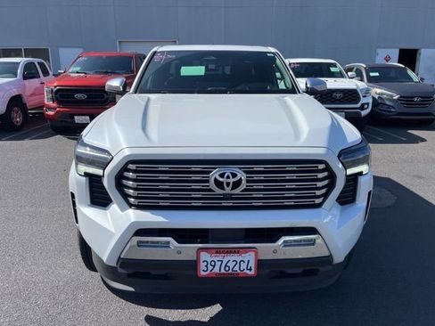 Used 2024 Toyota Tacoma Limited w/ Limited Package (LT) AWD/4WD image 2