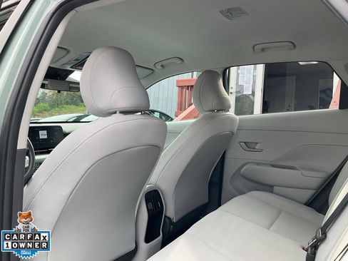Used 2024 Hyundai Kona SEL FWD image 30