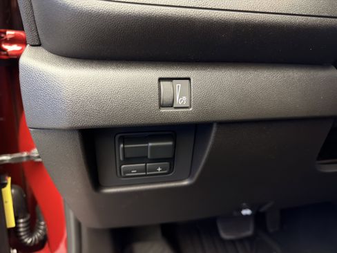 New 2026 Chevrolet Colorado Trail Boss AWD/4WD image 15
