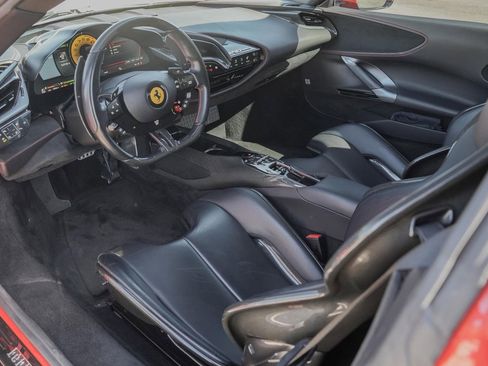 Used 2021 Ferrari SF90 Stradale image 18