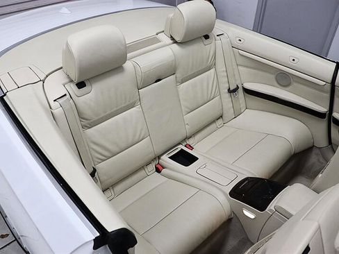 Used 2011 BMW 335i Convertible RWD image 15