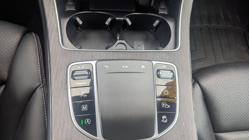 Used 2022 Mercedes-Benz GLC 300 4MATIC image 24