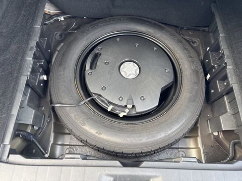 Used 2018 Nissan Murano SL w/ Moonroof Package image 32