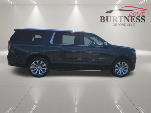 Certified 2023 Chevrolet Suburban Premier AWD/4WD image 9
