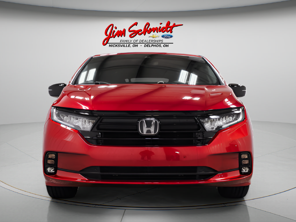 Used 2023 Honda Odyssey Sport image 2