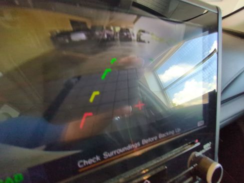 Used 2021 Subaru Forester Touring w/ Popular Package #2 image 9