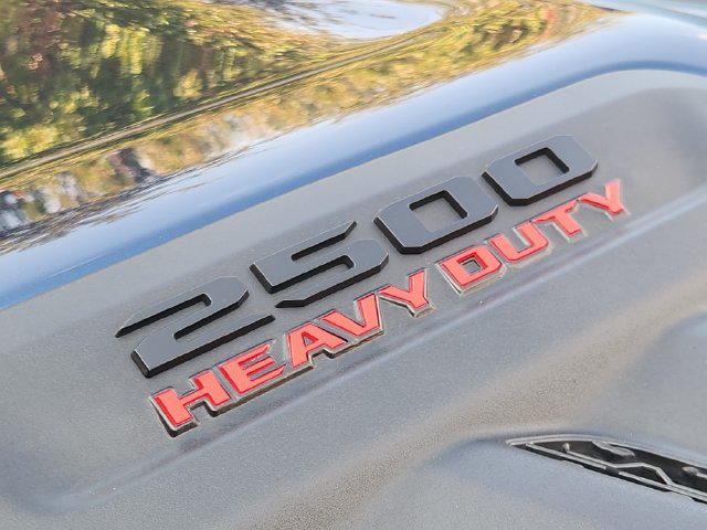 Used 2024 RAM 2500 Laramie w/ Night Edition AWD/4WD image 9
