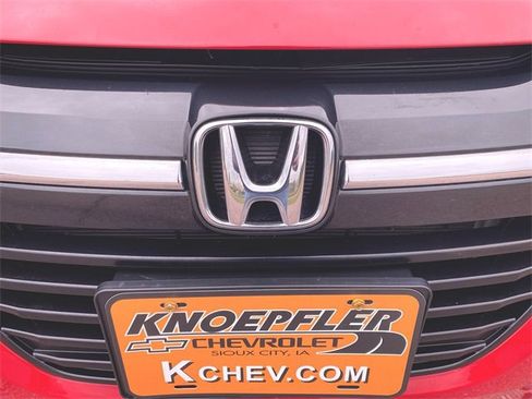 Used 2018 Honda HR-V LX image 29