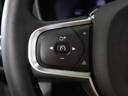 Used 2024 Volvo S60 B5 Core image 43