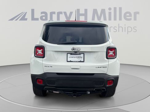 Used 2019 Jeep Renegade Limited AWD/4WD image 4