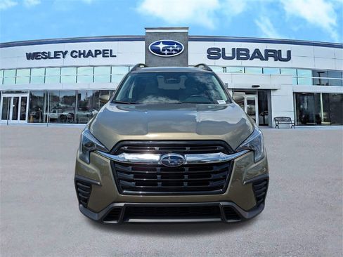 Used 2023 Subaru Ascent Premium w/ Convenience Package image 8