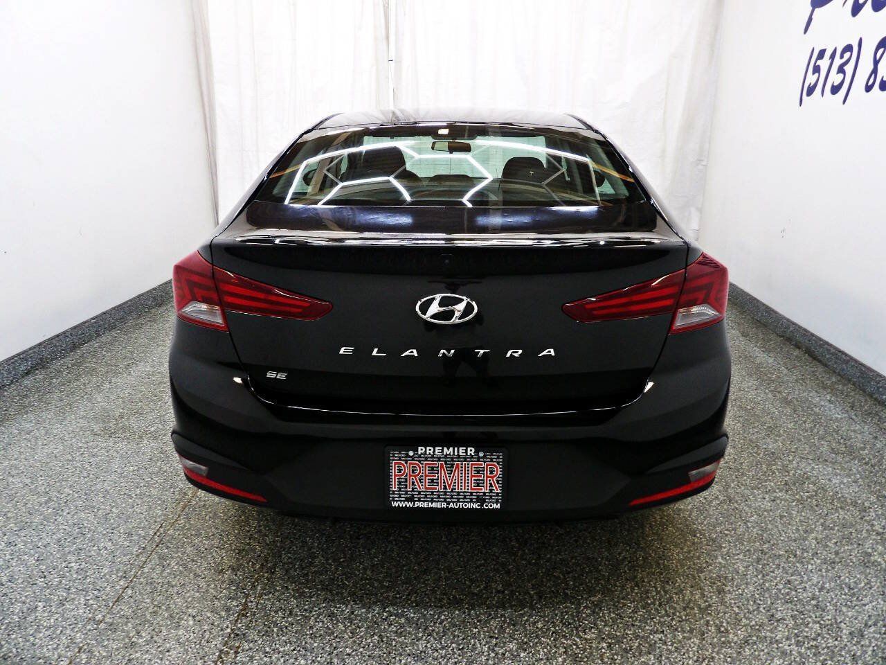 Used 2019 Hyundai Elantra SE w/ Cargo Package FWD image 6