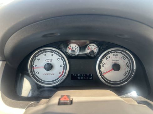 Used 2008 Ford Focus SE FWD image 10