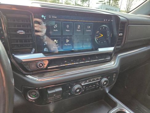 Used 2023 Chevrolet Silverado 1500 LT Trail Boss w/ Protection Package image 9