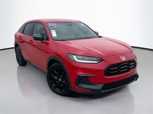 Used 2025 Honda HR-V Sport image 2
