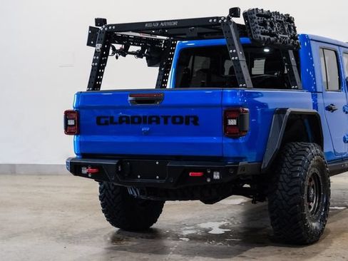 Used 2023 Jeep Gladiator Rubicon w/ LED Lighting Group AWD/4WD image 35