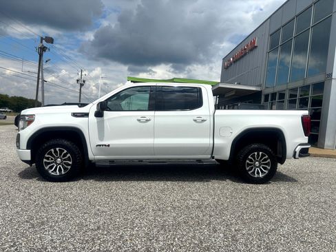 Used 2020 GMC Sierra 1500 AT4 w/ AT4 Premium Package image 2