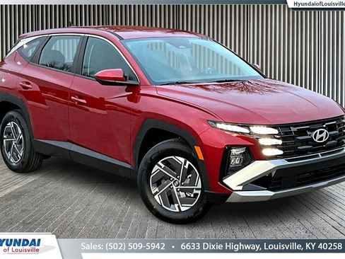 New 2026 Hyundai Tucson Blue SE image 1