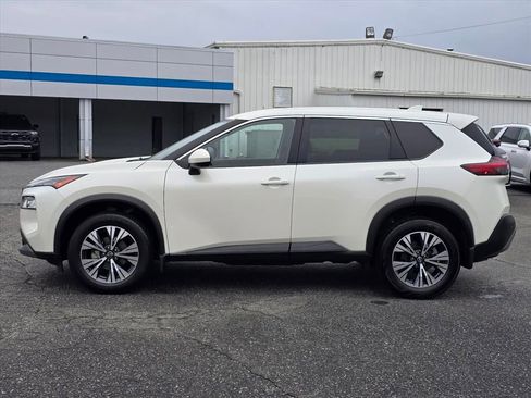 Used 2023 Nissan Rogue SV image 23
