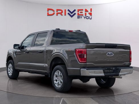 Used 2023 Ford F150 XLT image 3
