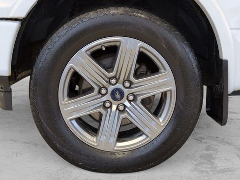 Used 2019 Ford F150 XLT w/ Equipment Group 302A Luxury image 17