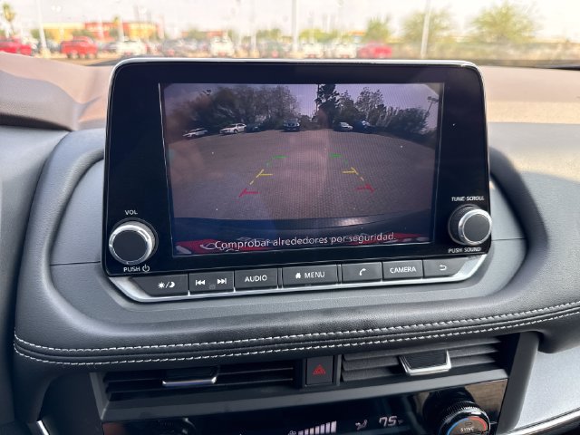 Certified 2023 Nissan Rogue SV FWD image 23