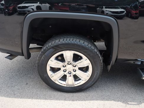 Used 2018 GMC Sierra 1500 SLT AWD/4WD image 4