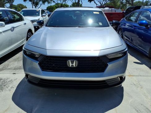 Used 2023 Honda Accord Sport image 2