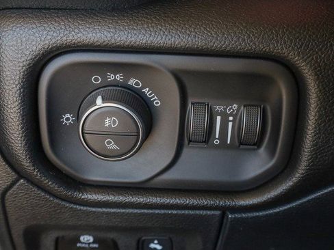 Used 2022 RAM 1500 Laramie w/ Sport Appearance Package image 27