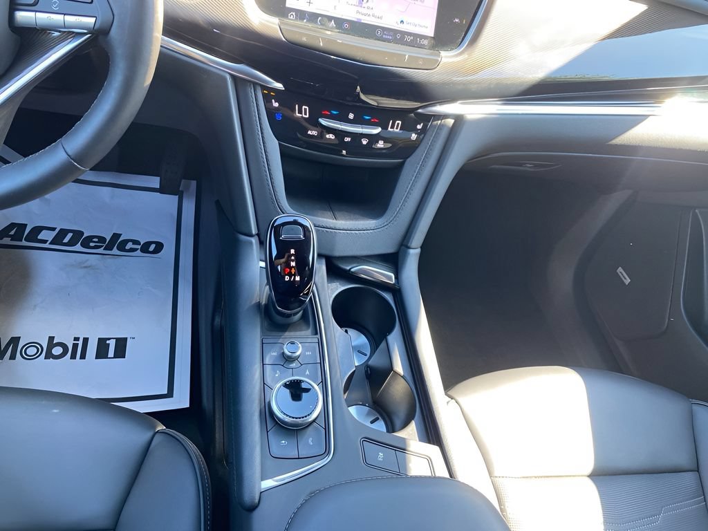 Certified 2025 Cadillac XT6 Premium Luxury w/ Platinum Package AWD/4WD image 24