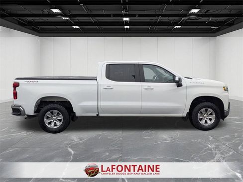 Used 2021 Chevrolet Silverado 1500 LT image 9