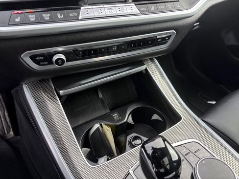 Used 2022 BMW X5 xDrive40i w/ M Sport Package image 22