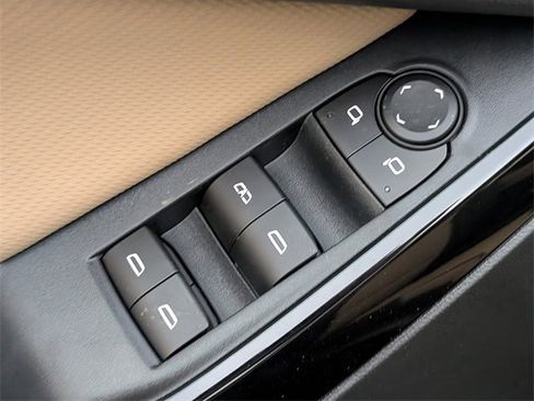 New 2026 Chevrolet Equinox ACTIV image 19