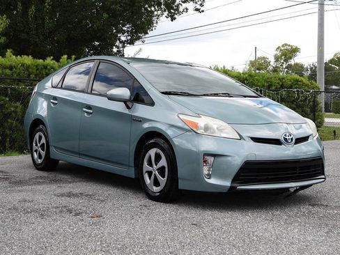 Used 2013 Toyota Prius Three FWD image 5