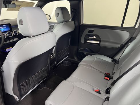 New 2026 Mercedes-Benz GLB 250 4MATIC image 22