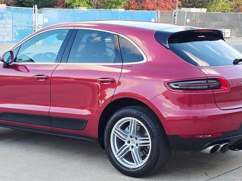 Used 2016 Porsche Macan S image 8